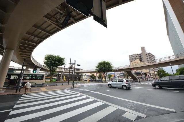 その他　駅前（その他）まで800m