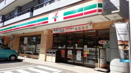 コンビニ　セブンイレブン 博多美野島2丁目店（コンビニ）まで678m