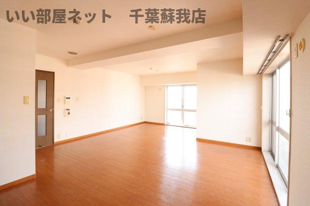 居室・リビング　ゆったりとした居間です