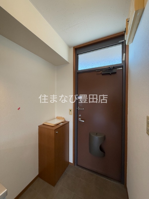 玄関　同型タイプ