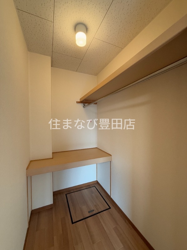 収納　同型タイプ