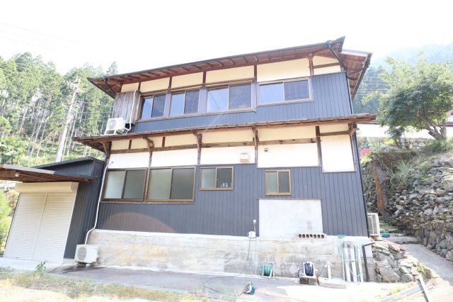 西吉野黒渕戸建