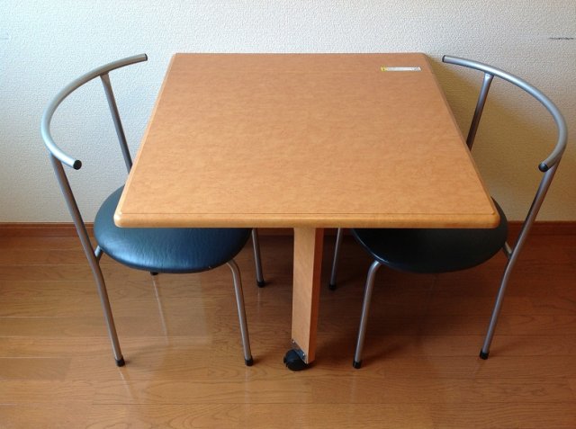 その他設備　造り付テーブル