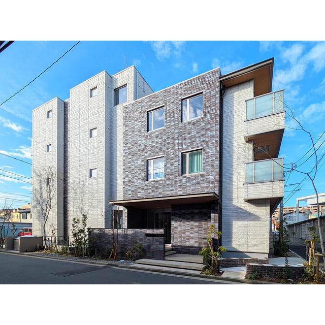建物外観　積水ハウス施工の太陽光発電・売電ができるシャーメゾン！