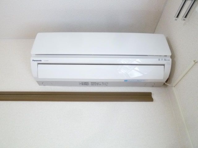 その他設備　エアコン１基設備付きです。