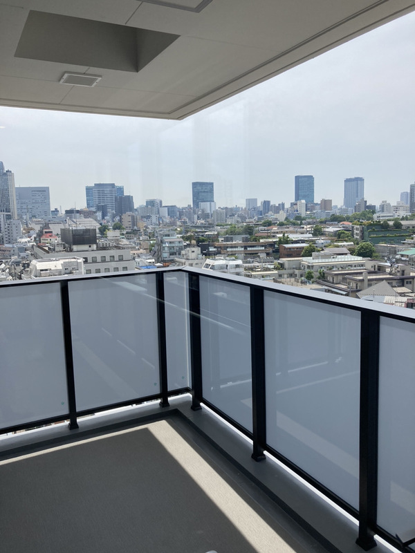 バルコニー　バルコニー