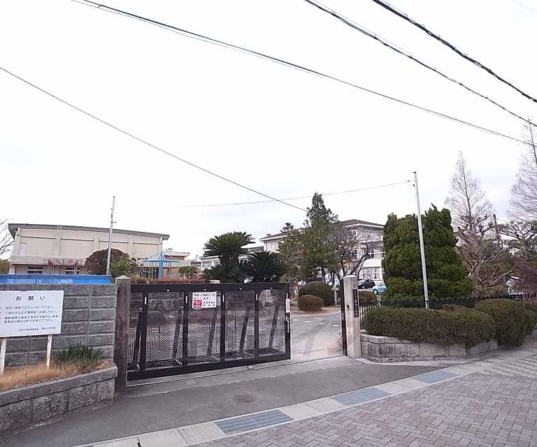 小学校　棚倉小学校（小学校）まで1500m
