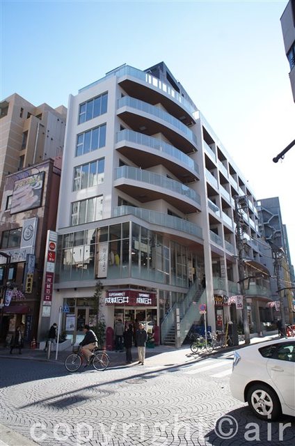 スーパー　成城石井麻布十番店（スーパー）まで264m