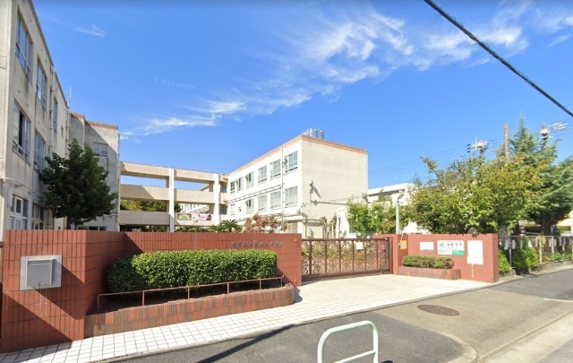 中学校　名古屋市立山王中学校（中学校）まで1177m