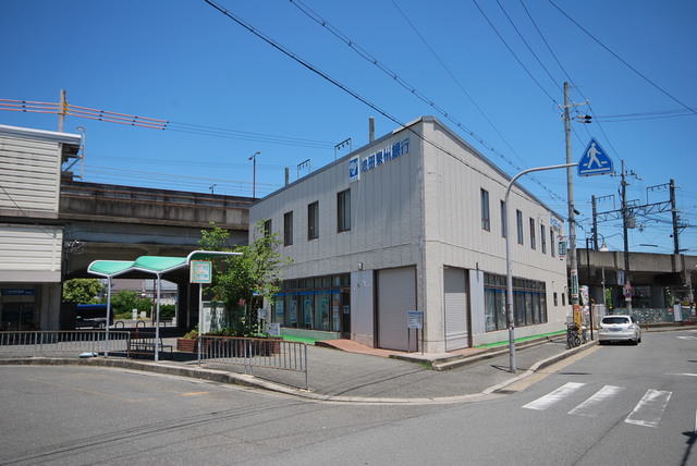 銀行　池田泉州銀行交野支店（銀行）まで319m