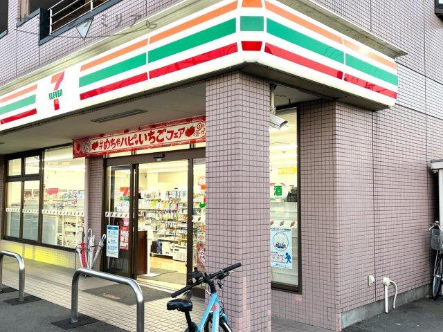 コンビニ　セブン-イレブン 豊橋下地町店（コンビニ）まで415m