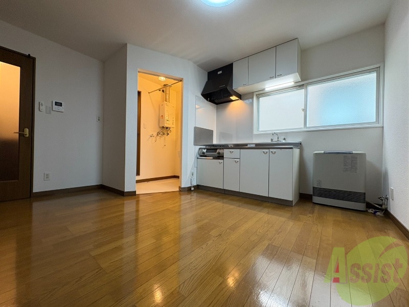 居室・リビング　広くてキレイなお部屋が広がっていて、充実した生活が送れそう。