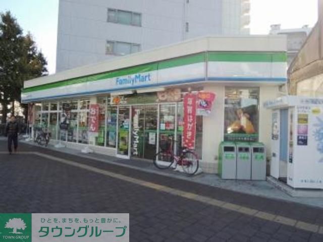 コンビニ　ファミリーマート川崎貝塚一丁目店（コンビニ）まで1m