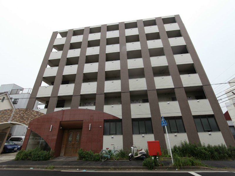 建物外観　外観　防犯カメラ付　オートロック　屋根付き駐輪場