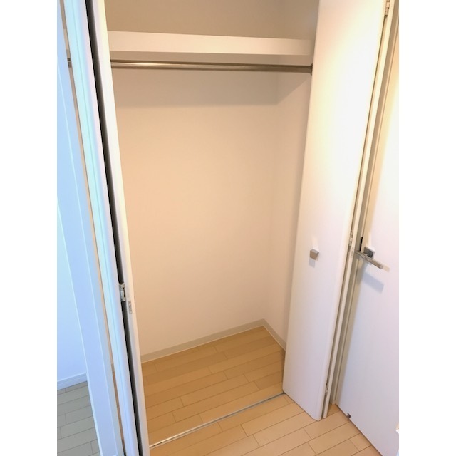収納　※反転タイプ