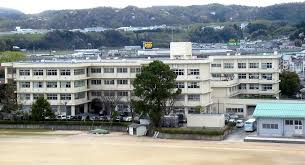 高校・高専　島根県立松江農林高等学校（高校・高専）まで498m