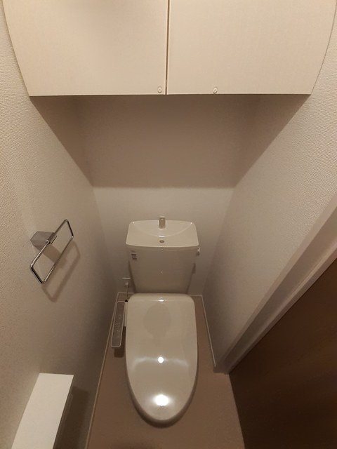 トイレ　101の画像です。
