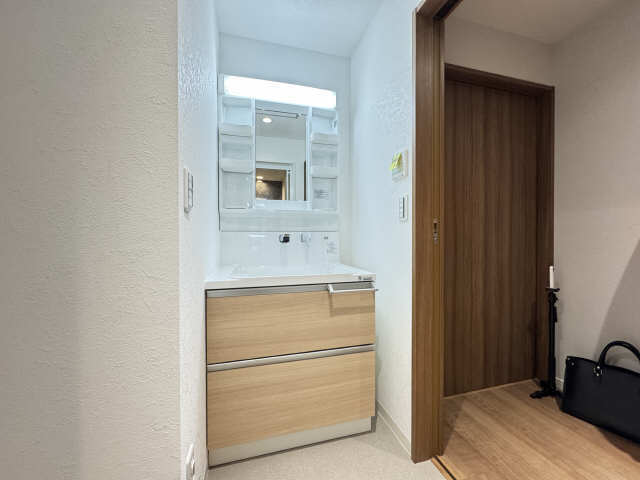 洗面設備　同型モデル