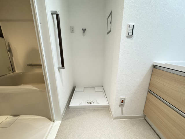 省エネ性能ラベル　同型モデル