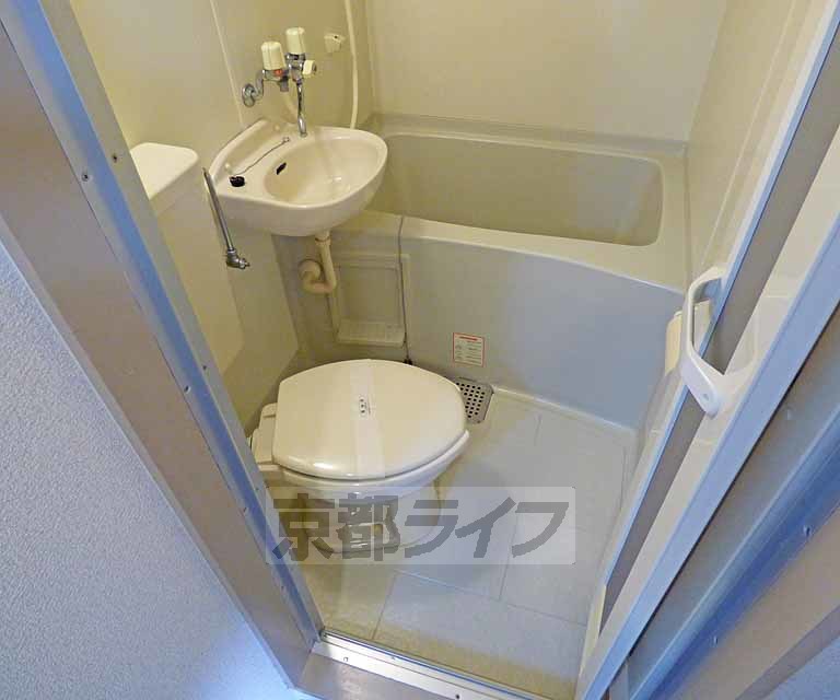バス・シャワールーム　浴室です。