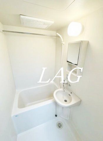 バス・シャワールーム　お風呂です。