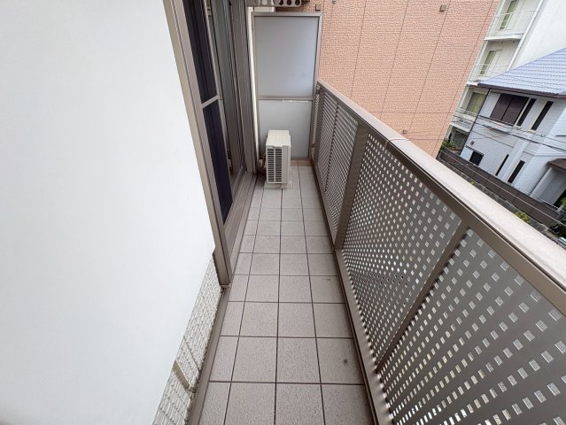 SOL.LEVANTE Xの内装写真