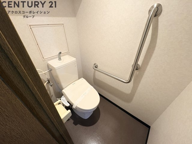 エバーグレイス西宮2のトイレ写真