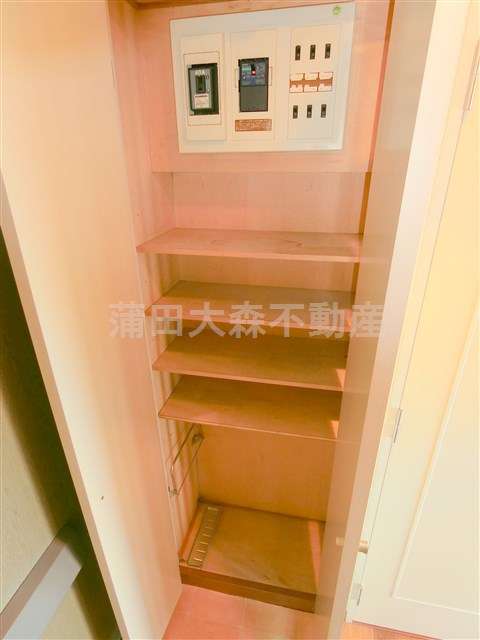 その他設備　玄関収納