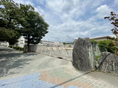 小学校　久留米市立東国分小学校（小学校）まで450m