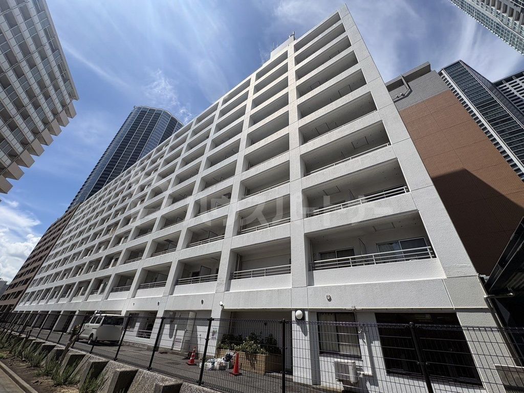都営大江戸線 勝どき駅 徒歩8分 築40年