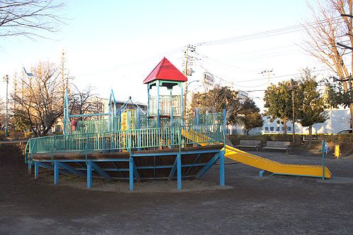 公園　窪東公園（公園）まで405m