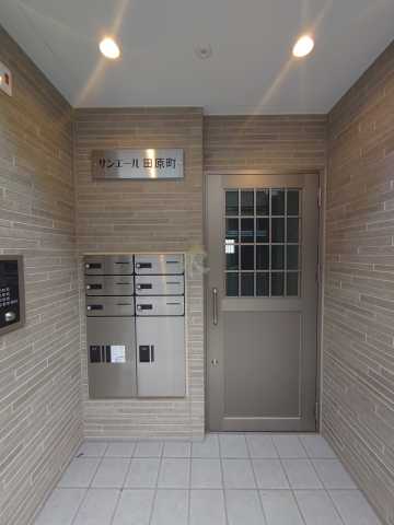 エントランス　リライフ浅草店