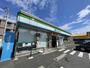 コンビニ　ファミリーマート（コンビニ）まで180m