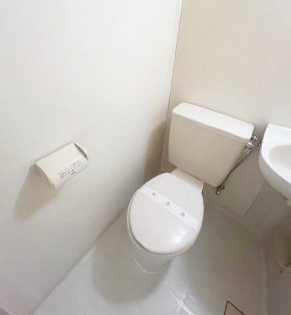 トイレ　別部屋同仕様タイプ