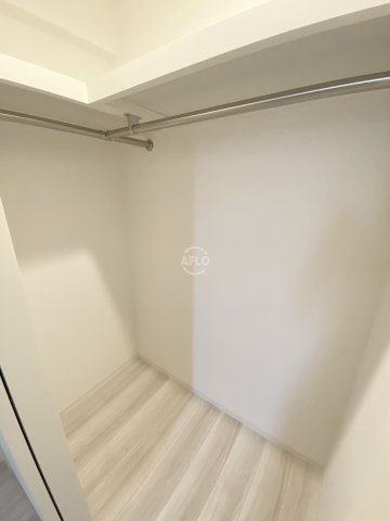 収納　レジデンス難波南　クローゼット