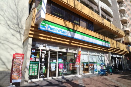 コンビニ　ファミリーマート 白川店（コンビニ）まで253m