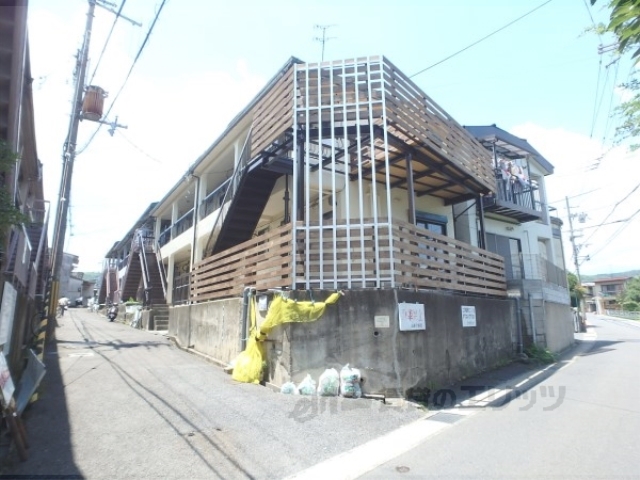 アルティ西野山の外観写真