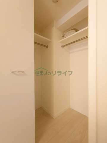 収納　リライフ下北沢店