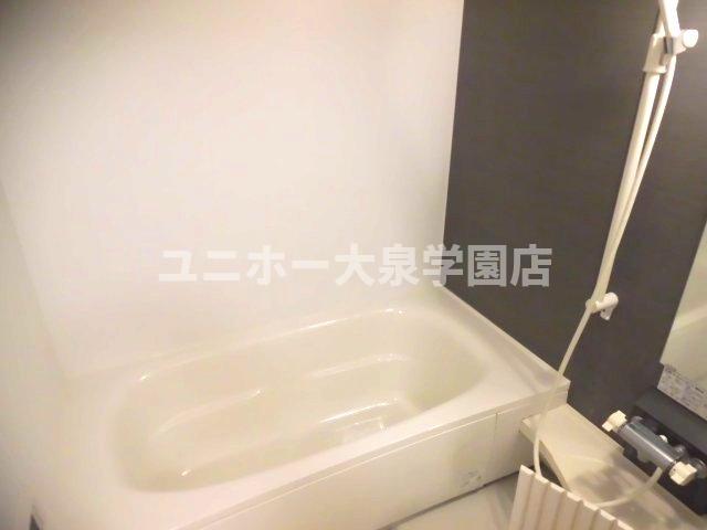 都営大江戸線 光が丘駅 徒歩24分 3階建 築14年の風呂写真