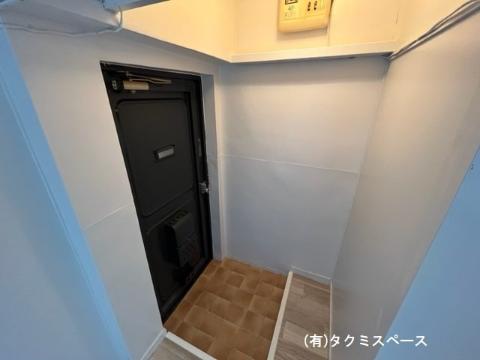 ドミールサニー緑町の玄関写真