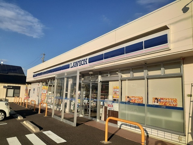 コンビニ　ローソン　松本平田東１丁目店（コンビニ）まで550m