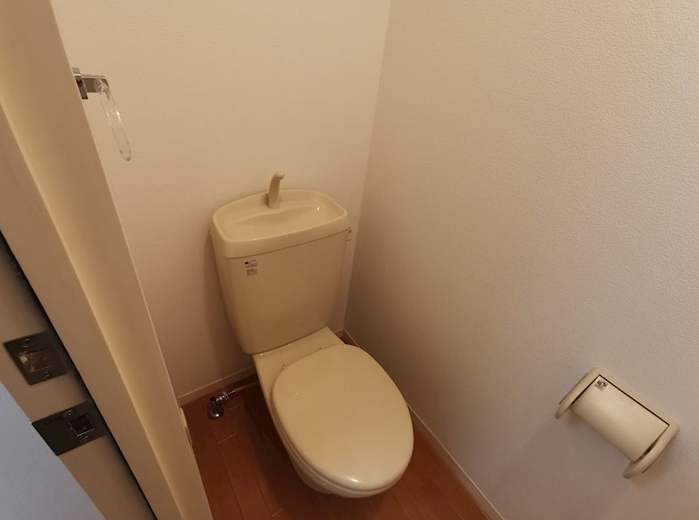 トイレ　別号室参考写真