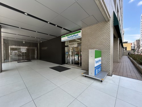 コンビニ　ファミリーマート 旧居留地東店（コンビニ）まで399m
