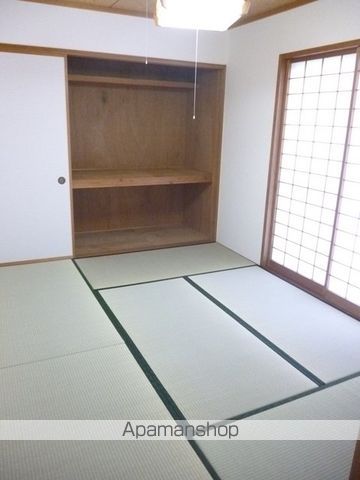 ガーデンフィールドNの内装写真