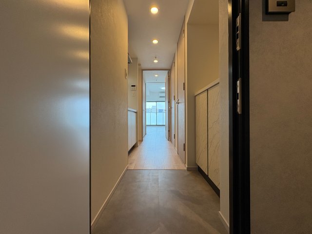 玄関　落ち着いた玄関です