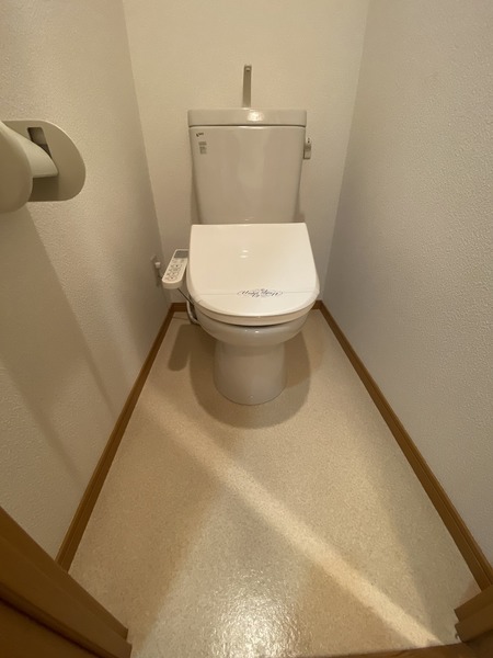 ロイヤルシティ自由ヶ丘のトイレ写真