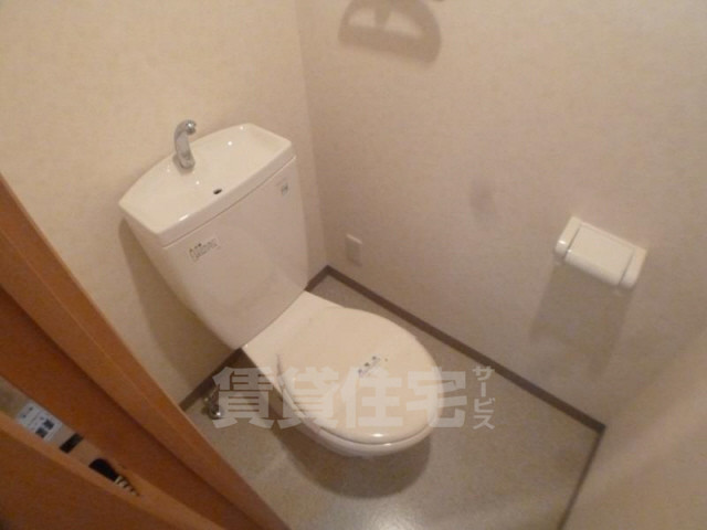 叡山電鉄叡山本線 出町柳駅 徒歩18分 5階建 築24年のトイレ写真