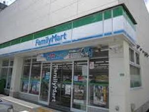 コンビニ　ファミリーマート 中野弥生町一丁目店（コンビニ）まで258m