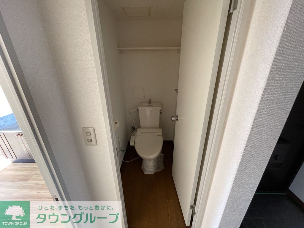 ＪＲ総武線 高円寺駅 徒歩3分 4階建 築36年のトイレ写真