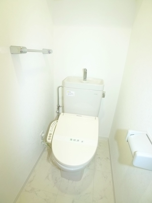 プライムアーバン行徳IIのトイレ写真